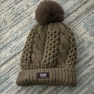 UGG Brown Cable Knit Pom-Pom Hat